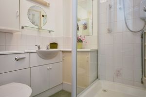 SHOWER ROOM- click for photo gallery